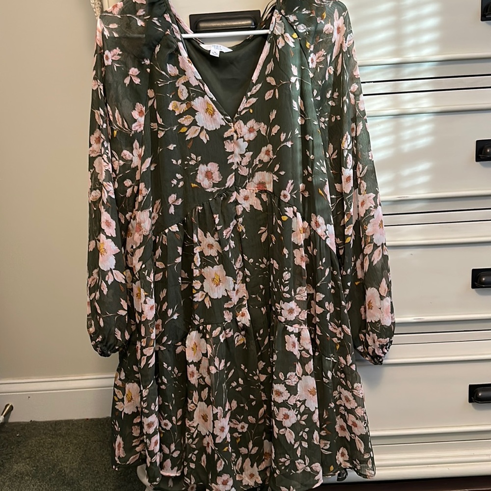 Women’s floral dress